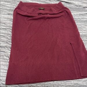 Elegant Burgundy Knit Skirt
